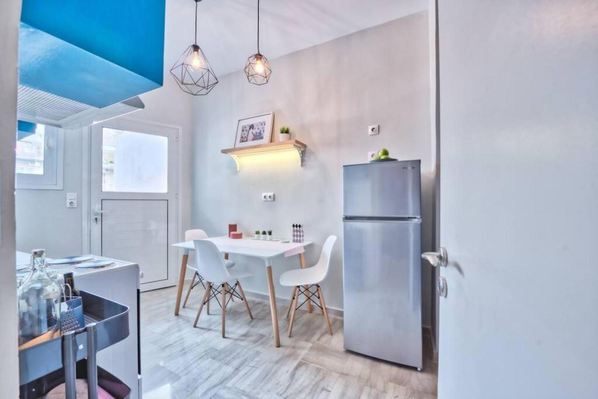Muse A Dreamy And Fresh New Apartment เอเธนส์ ภายนอก รูปภาพ