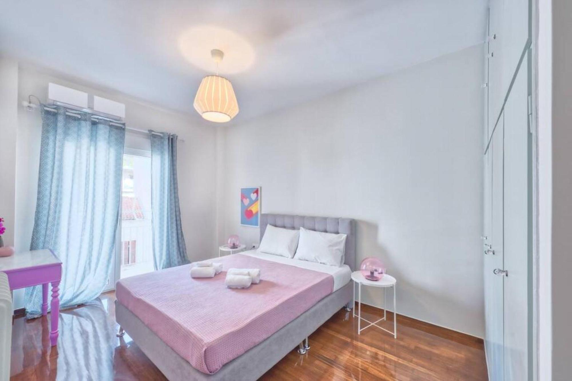 Muse A Dreamy And Fresh New Apartment เอเธนส์ ภายนอก รูปภาพ